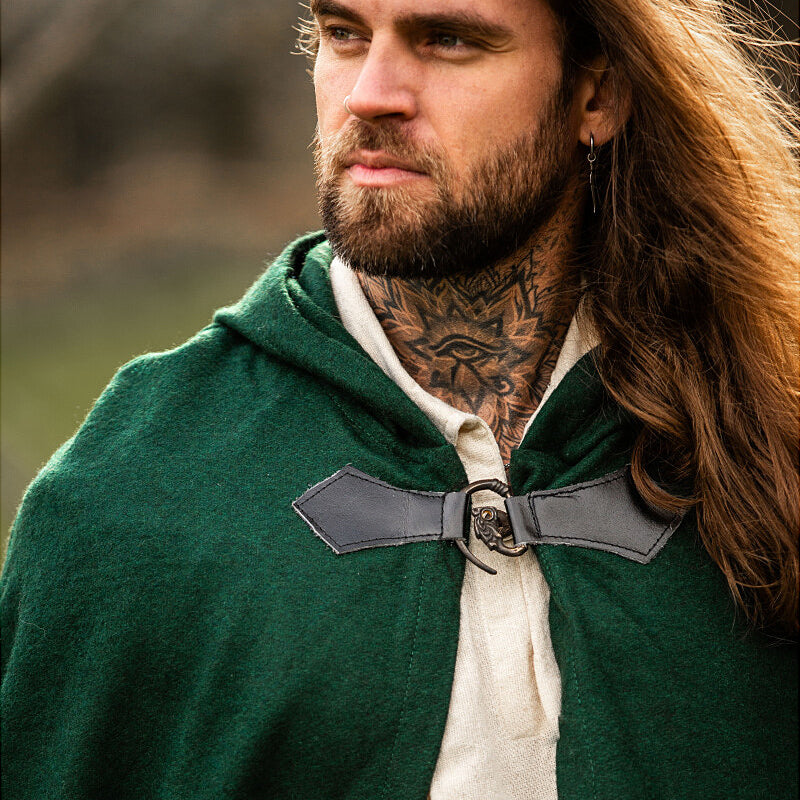 Green Cloak w/ Wolf Clasp - Wool