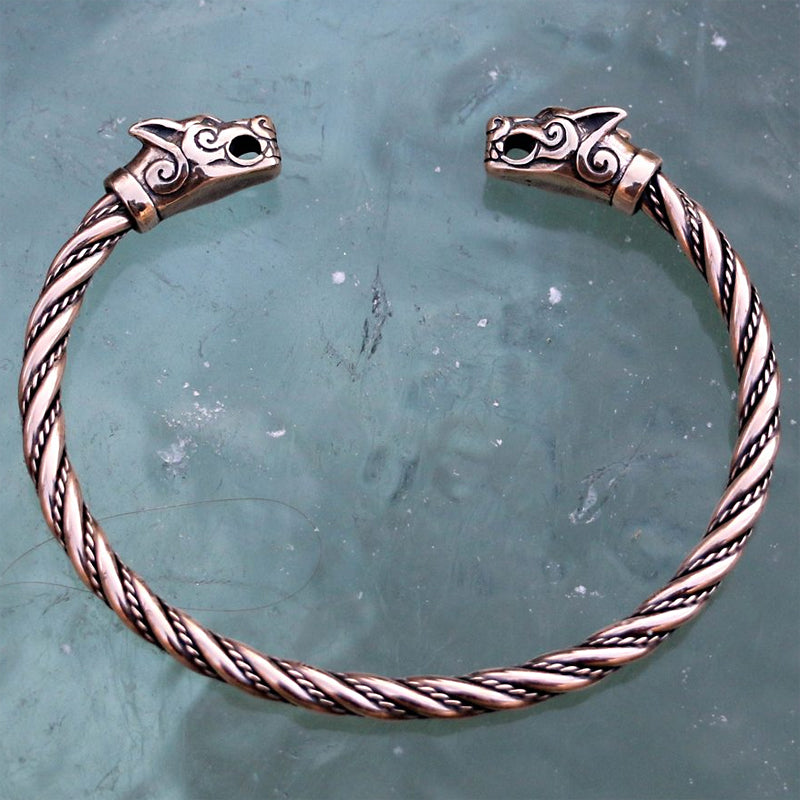Wolf Bracelet - Bronze