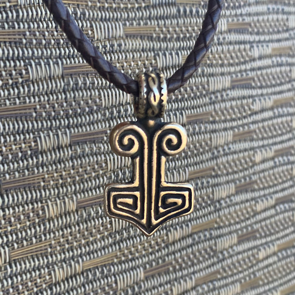 Ivar's Mjolnir Pendant (Vikings)