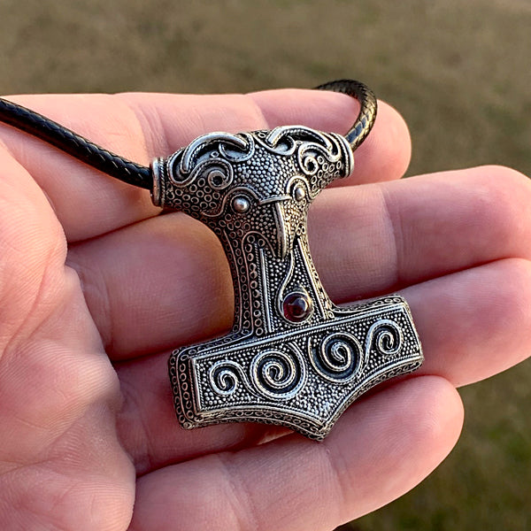 Thor's Hammer | Raven Head Mjolnir / Jewelry – Sons of Vikings