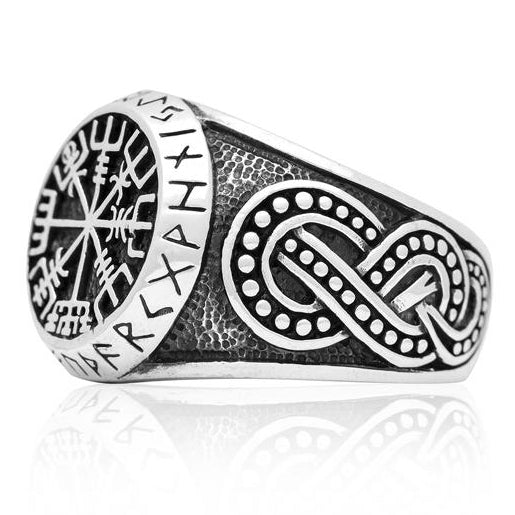 Vegvisir and Runes Ring