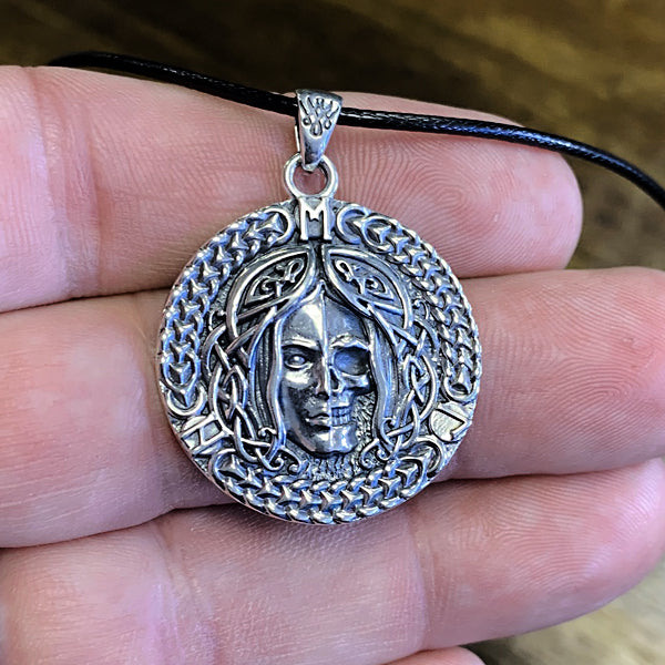 Hel Necklace - Sterling Silver