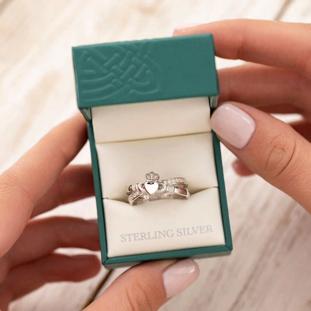 Crossover Claddagh Ring