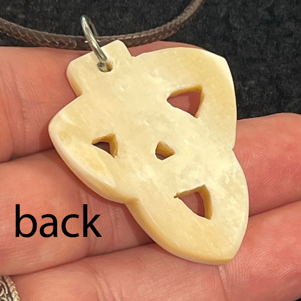 Triquetra Pendant - Bone