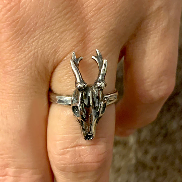Deer Ring - Sterling Silver
