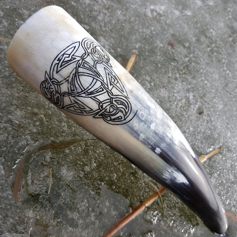 Triquetra Drinking Horn
