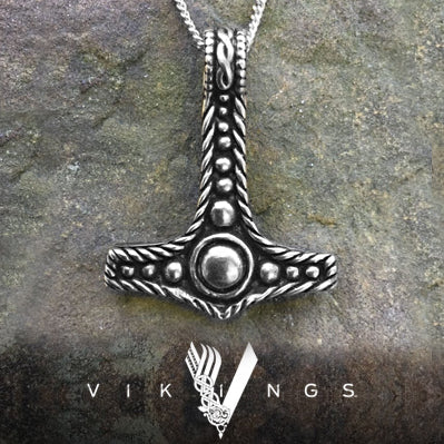 Harald Finehair's Mjolnir Pendant (Vikings)