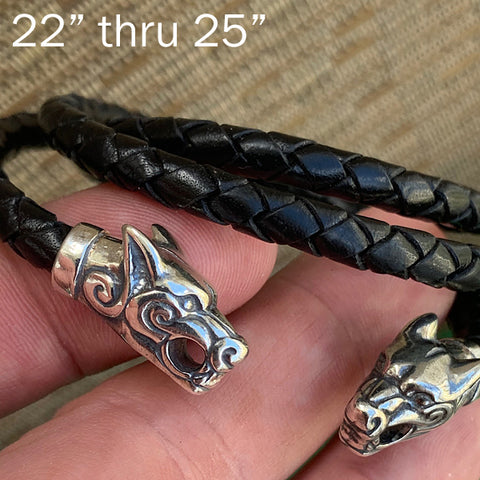 
  
	
    
	
    5mm Leather w/ Sterling Silver Wolf Heads