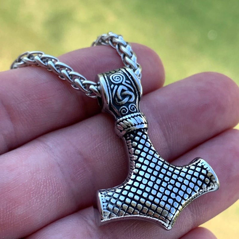marionet grænse Indføre Thor's Hammer - Stainless Steel | Mjolnir Necklace | Viking Jewelry – Sons  of Vikings