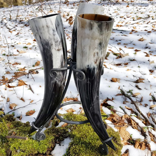 Set of 3 Drinking Horns & Stand